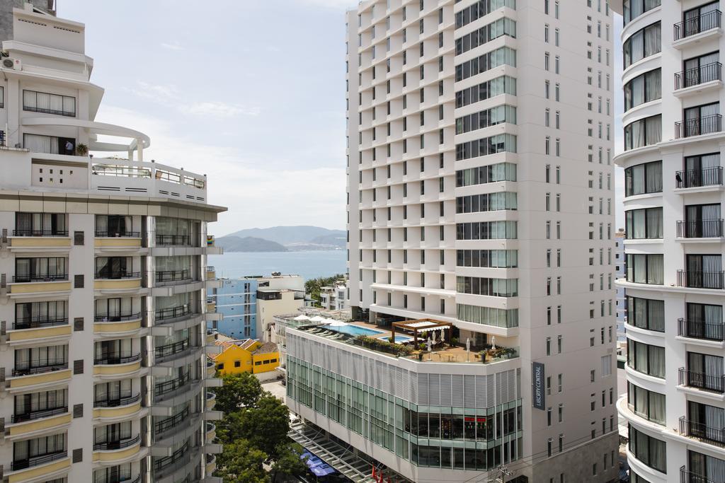 Brandi Nha Trang Hotel Exterior foto