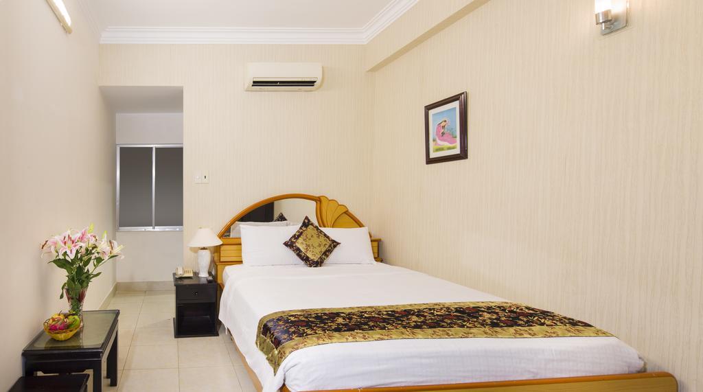 Brandi Nha Trang Hotel Exterior foto