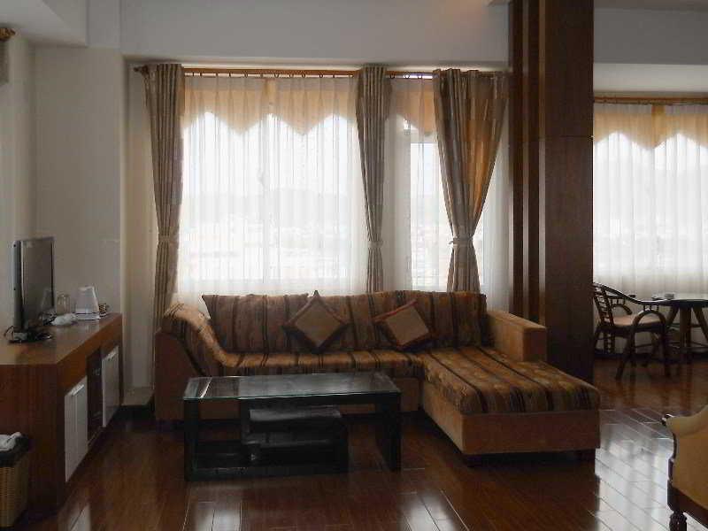 Brandi Nha Trang Hotel Exterior foto